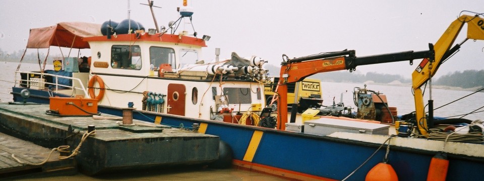 http://nauticairservice.nl/wp-content/uploads/2013/03/Calypso-aan-werk-960x360.jpg